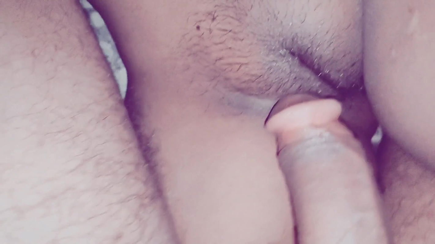 Fucking my Indian girlfriend when my parents aren’t home