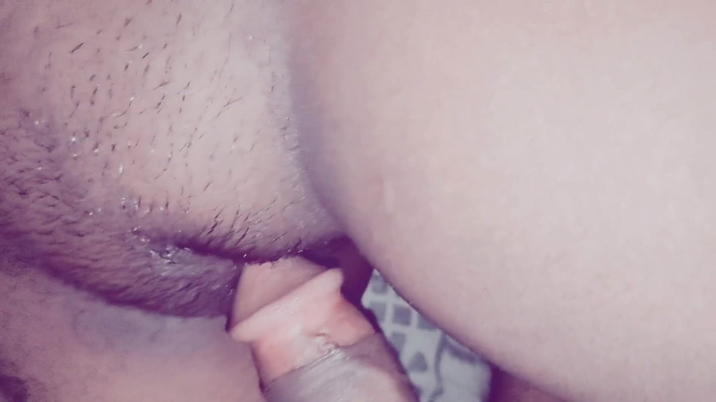 Fucking my Indian girlfriend when my parents aren’t home