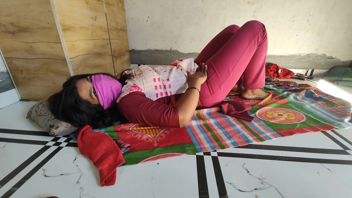 Fucking first time sex Hindi voice audio sexy bhabhi ka pani Nikal Raha Hai Koi Aakar Pi Le Jara enjoy chut choda