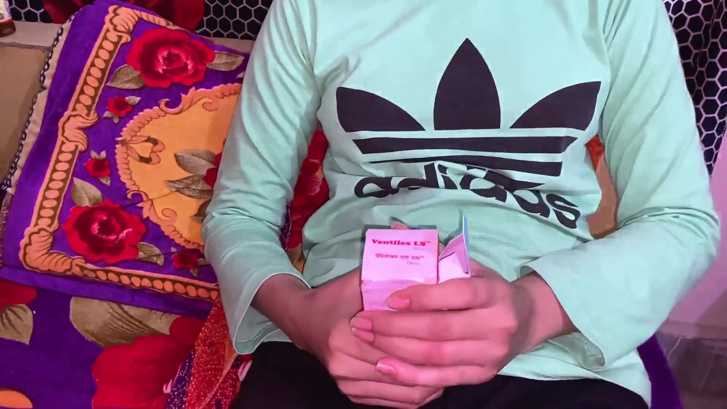 Doctor called home virgin girl hindi sex video