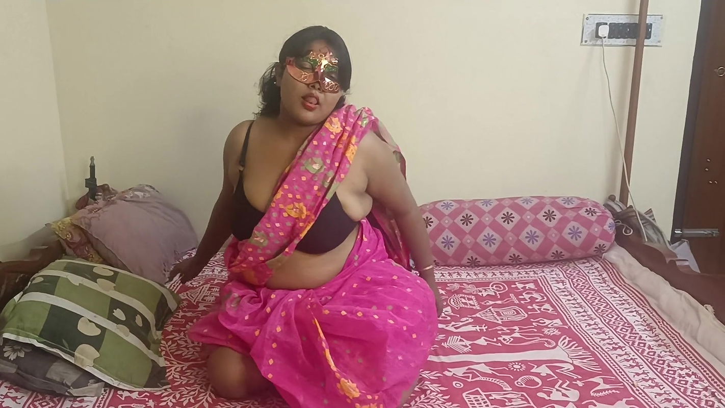 Desi bhabhi ki jawani aur chut ki Pani pine ke liye taiyar ho kya sab