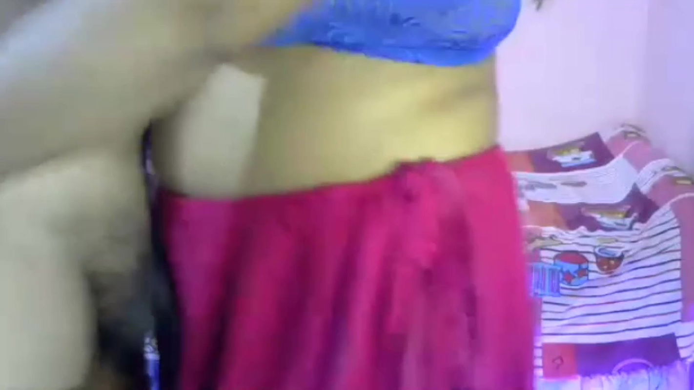 Desi bhabhi hotgirl21 taking sexy lund in mouth