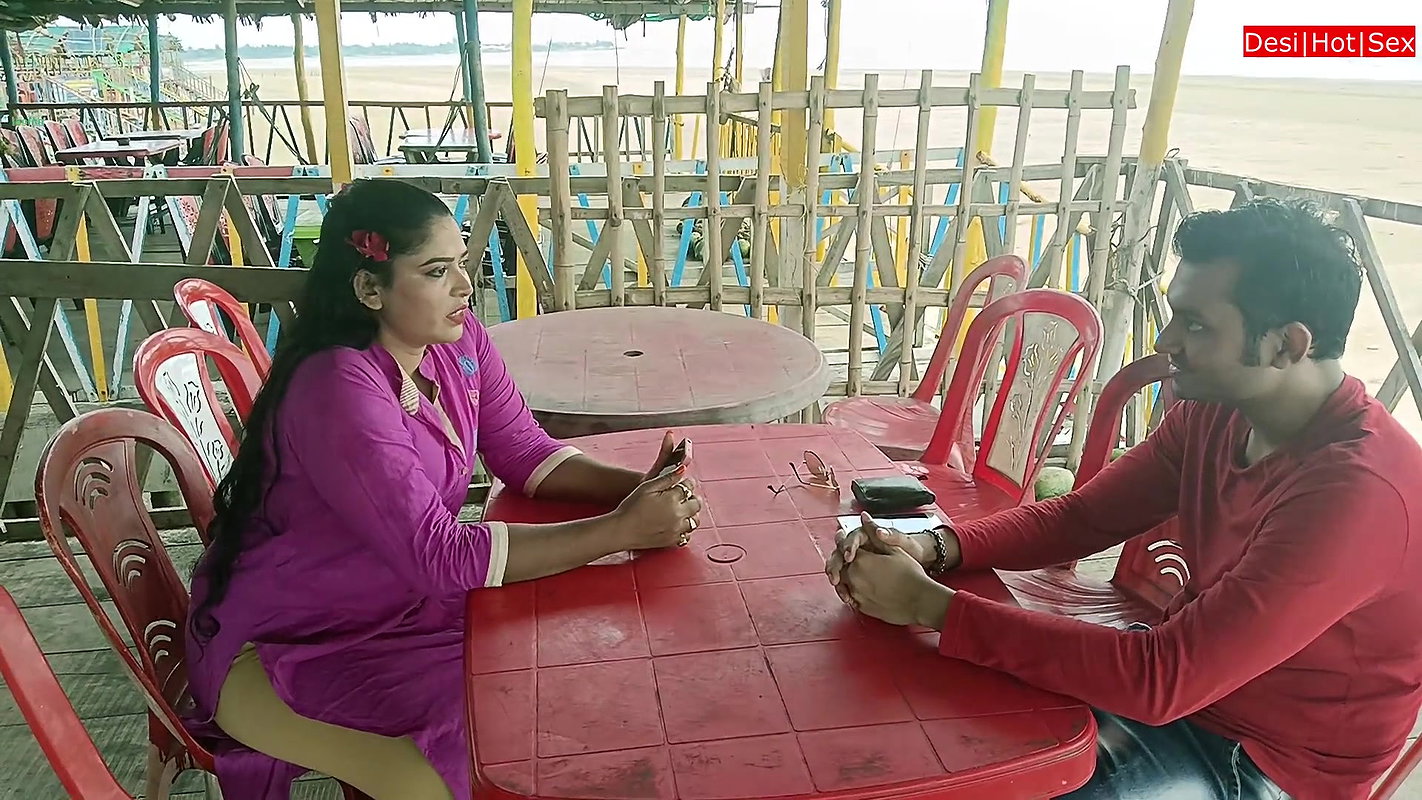 Desi Bengali wife Dating sex with husband friend! Cuckold Sex