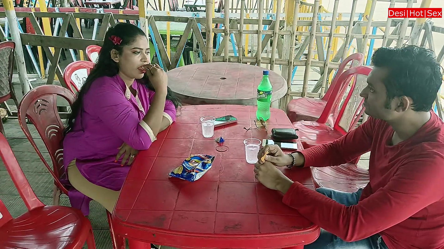 Desi Bengali wife Dating sex with husband friend! Cuckold Sex