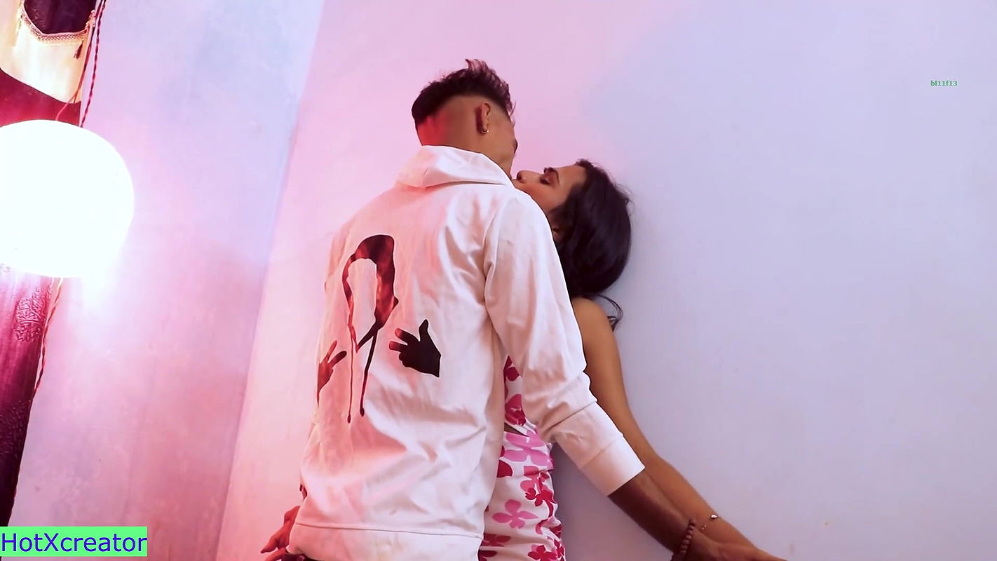 18yr Indian unmarried couple amazing Romantic Sex!