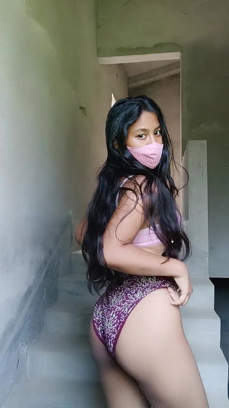 Hide and seek horny girl masturbate ?