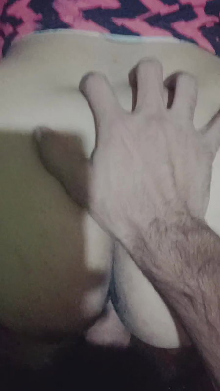 Fucking my girlfriend for the first time