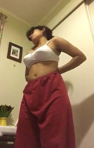 twinkle ahujatrippingelfie