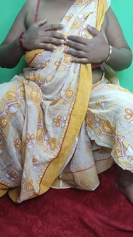 Big hairy pussy fingering by Indian Desi hot wife