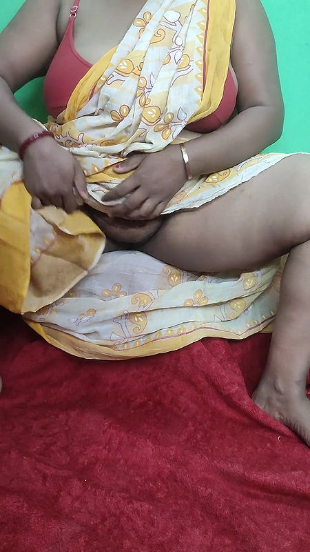 Big hairy pussy fingering by Indian Desi hot wife