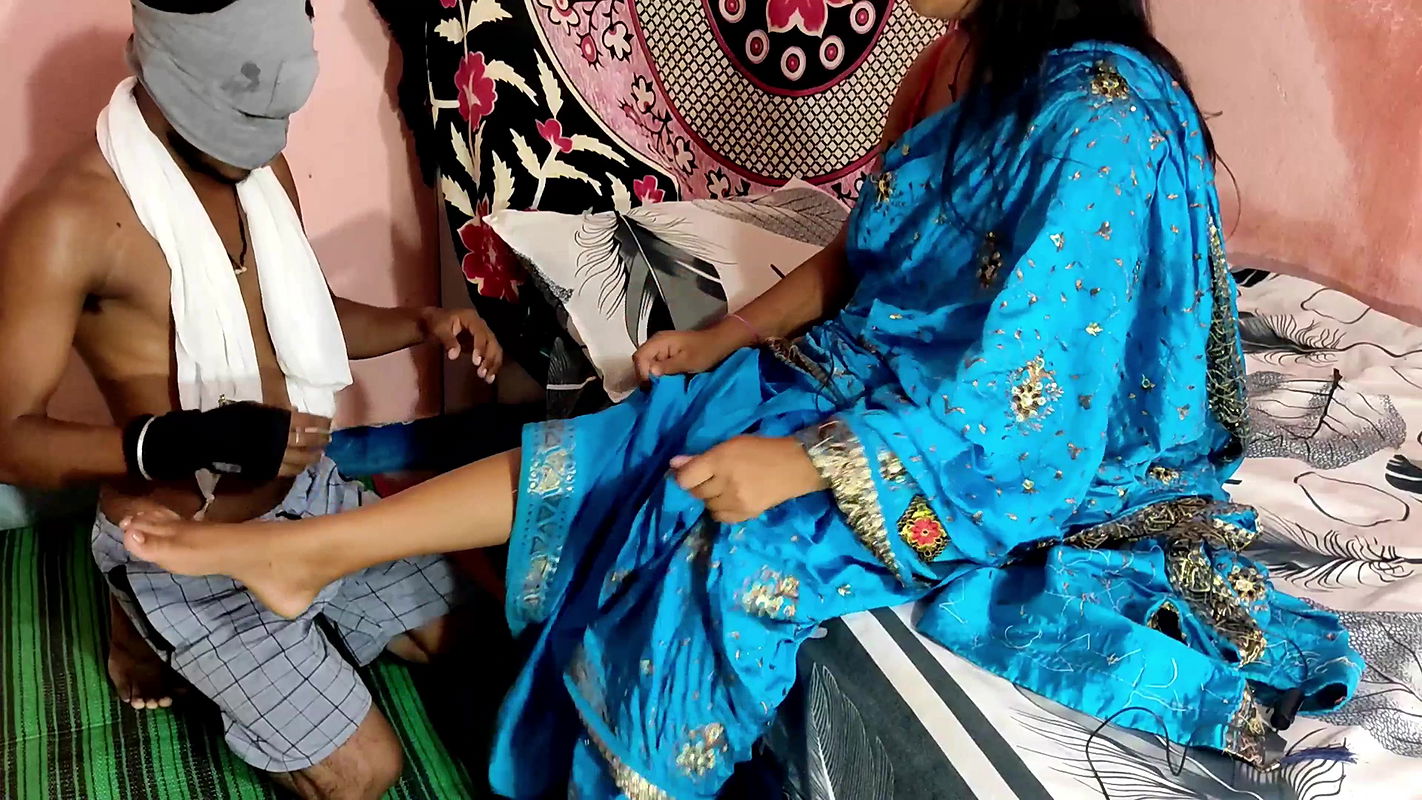 Horny malkin got fucked with servant Ramu desi hindi village sex