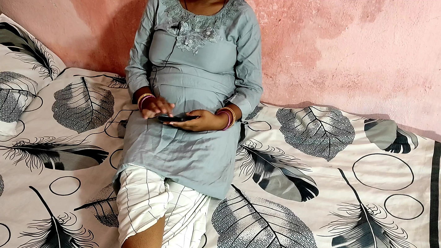 Fucked Priya when she busy in office work Dirty Hindi Voice