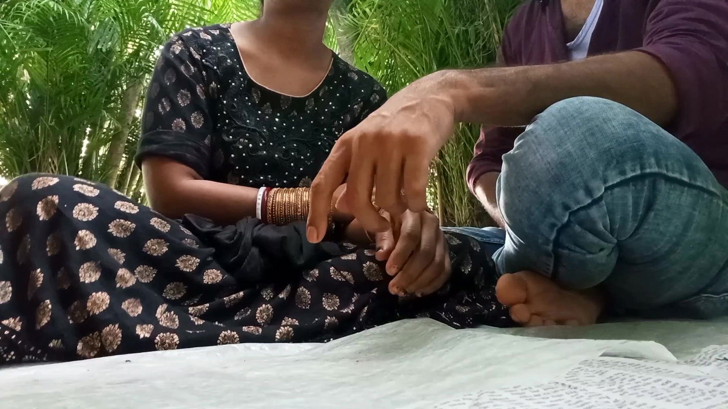 Fucked girl in Public Park among people Bengali Voice