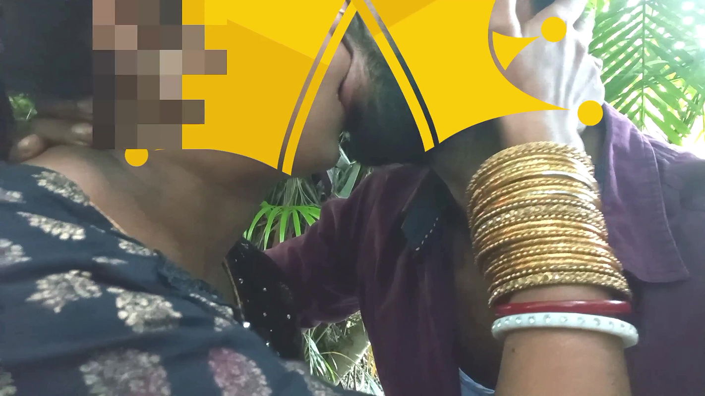 Fucked girl in Public Park among people Bengali Voice