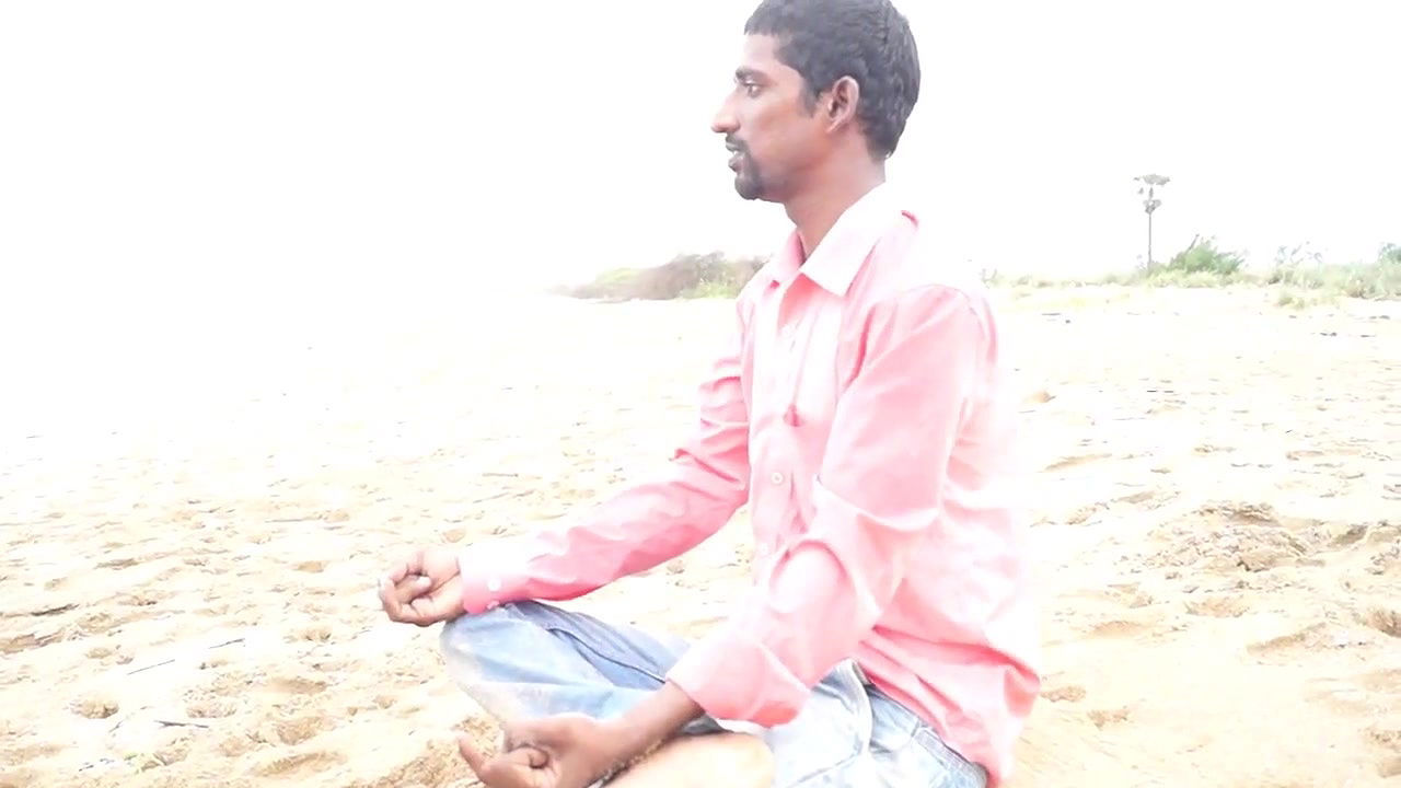 wet aunty at juhu beach 2