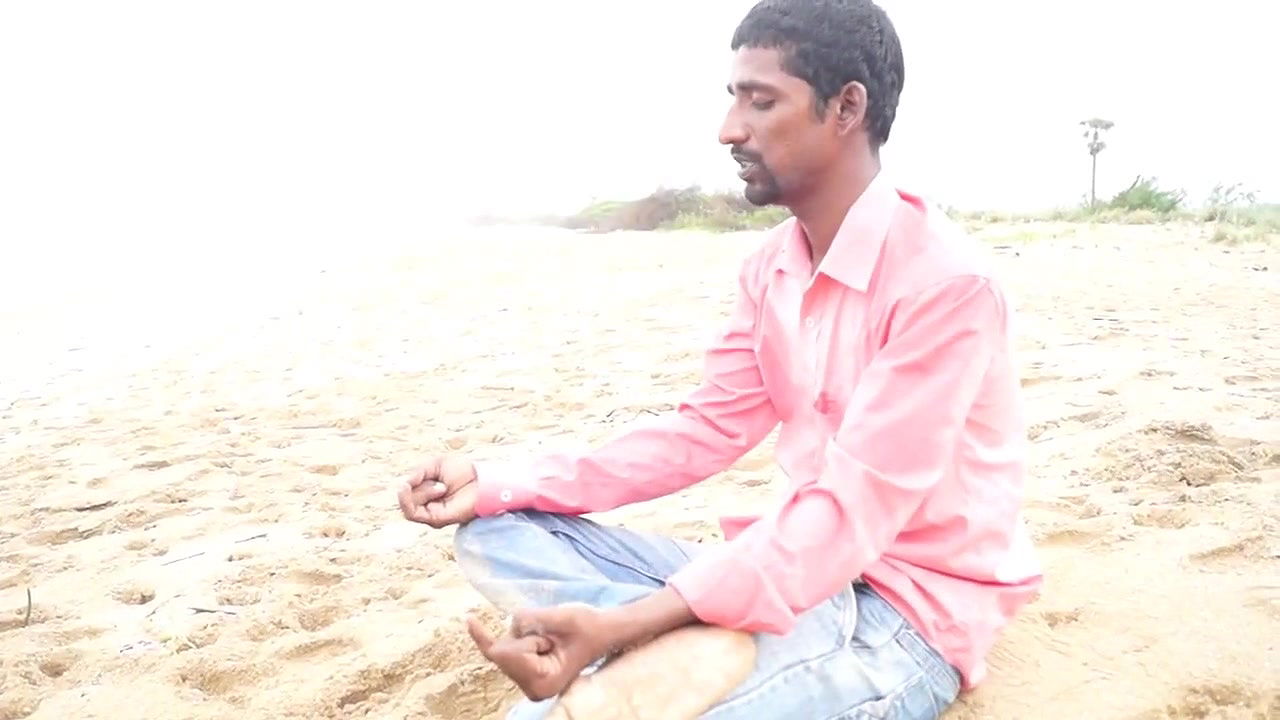 wet aunty at juhu beach