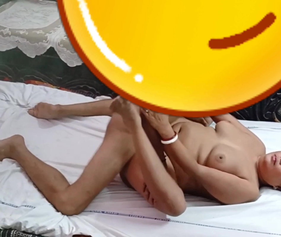 desi bhabhi ki jabardast chudai big booms girl indian hindi audio