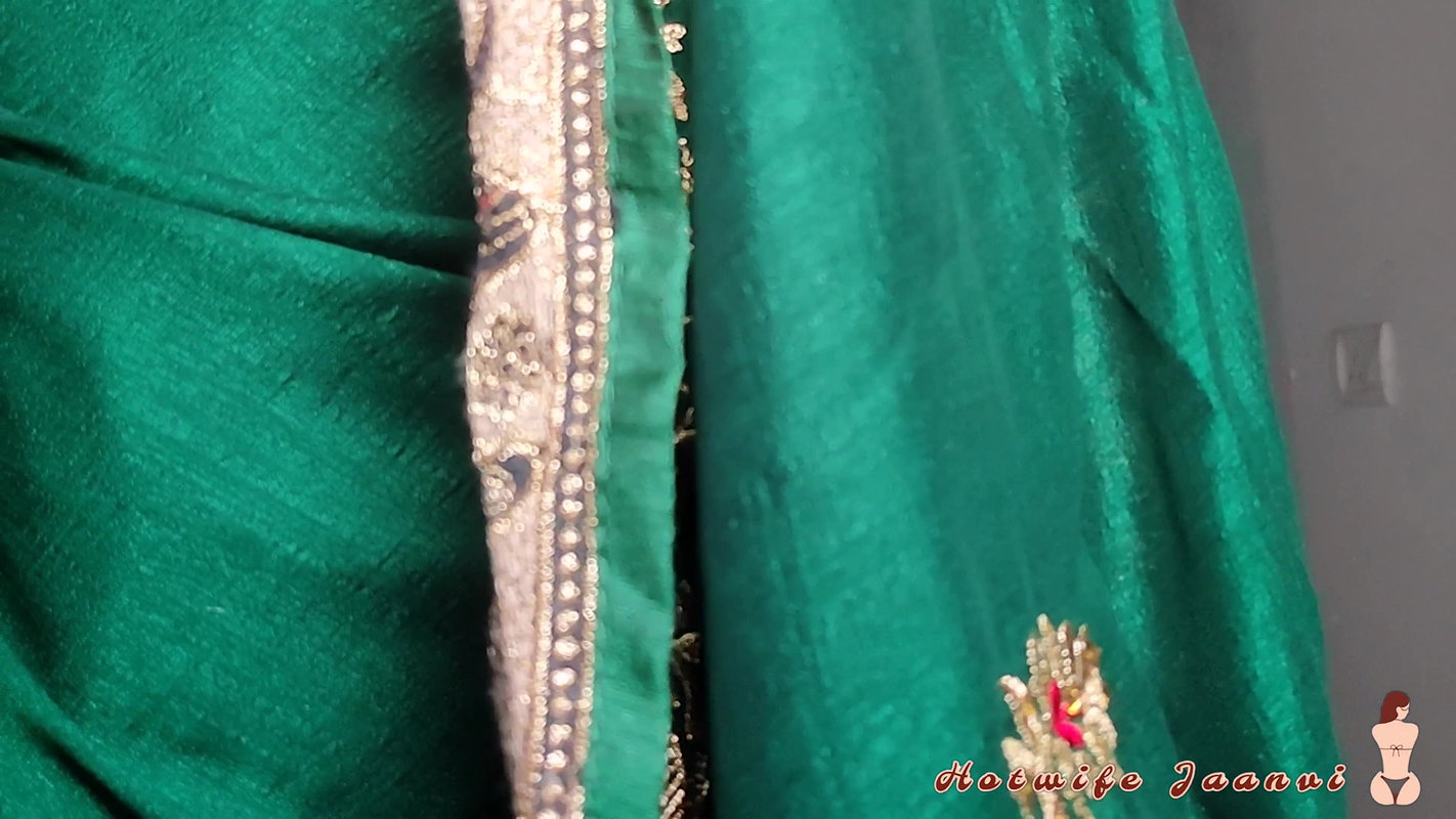 Bhabhi served yummy tea of her breast milk to padosi and gave him a sloppy blowjob to drink his thick cum (Hindi audio)