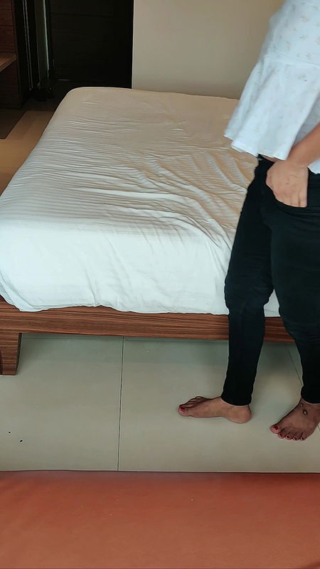 Fantasy Riya Romantic Blowjob and Fingering – Cam1