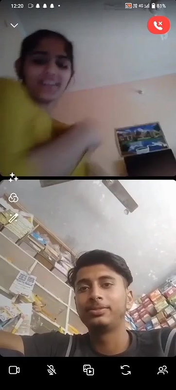 Desi cute hot gf showing nude on video call