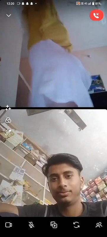 Desi cute hot gf showing nude on video call