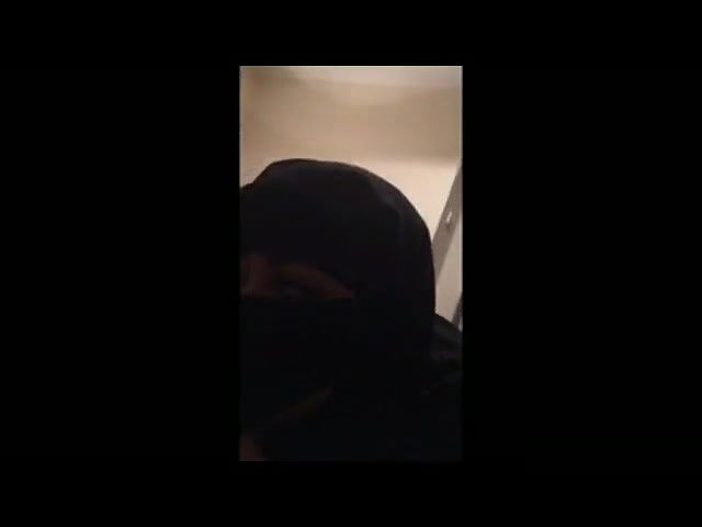 arab housewife giving blowjob to partner
