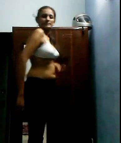 aroushi 36c boobs exposed