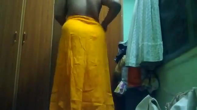 big ass bhabhi naked in bedroom