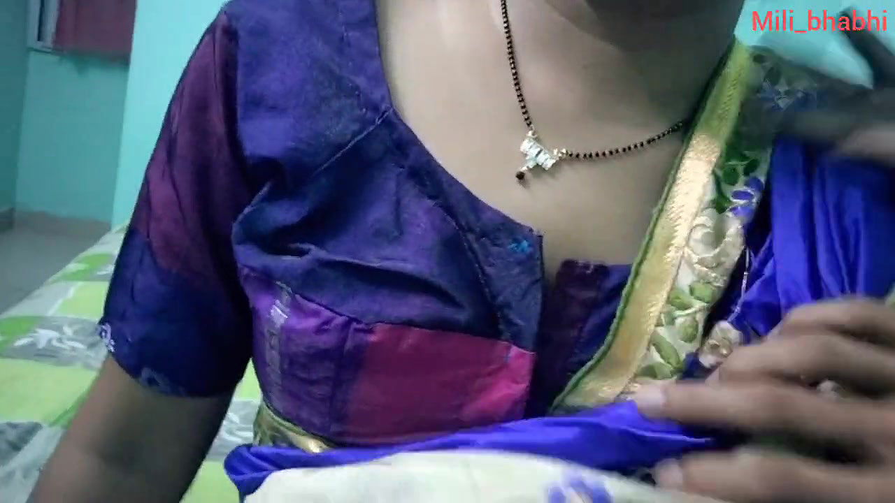 Indian Hot Biwi ke Gulabi Chut Jabardast chudai