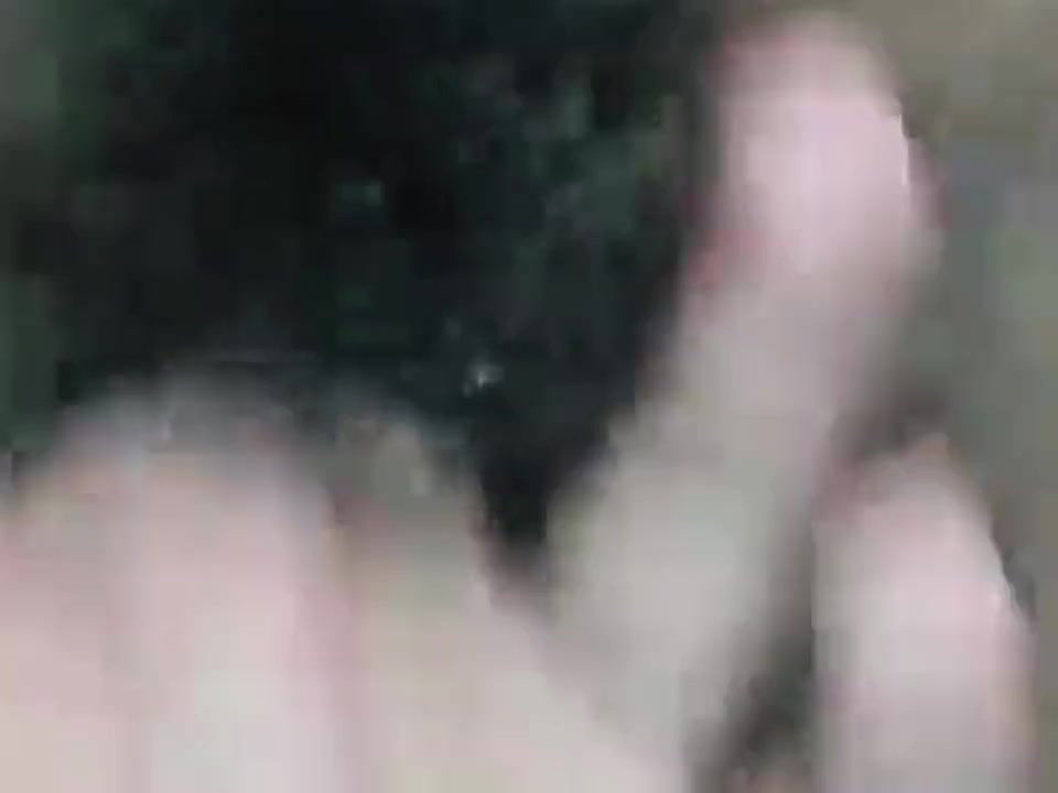 Indian girlfriend pussy fingered by her bf