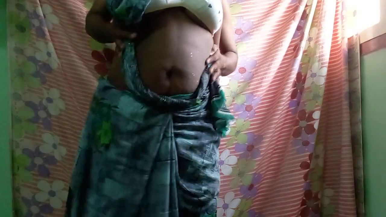 Indian beauty queen babhi fucking