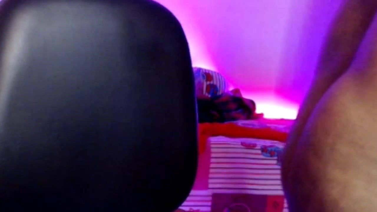 Hot sexy desi solo girl shows her own nipples by pressing her boobs while playing self role in the desire of self sex