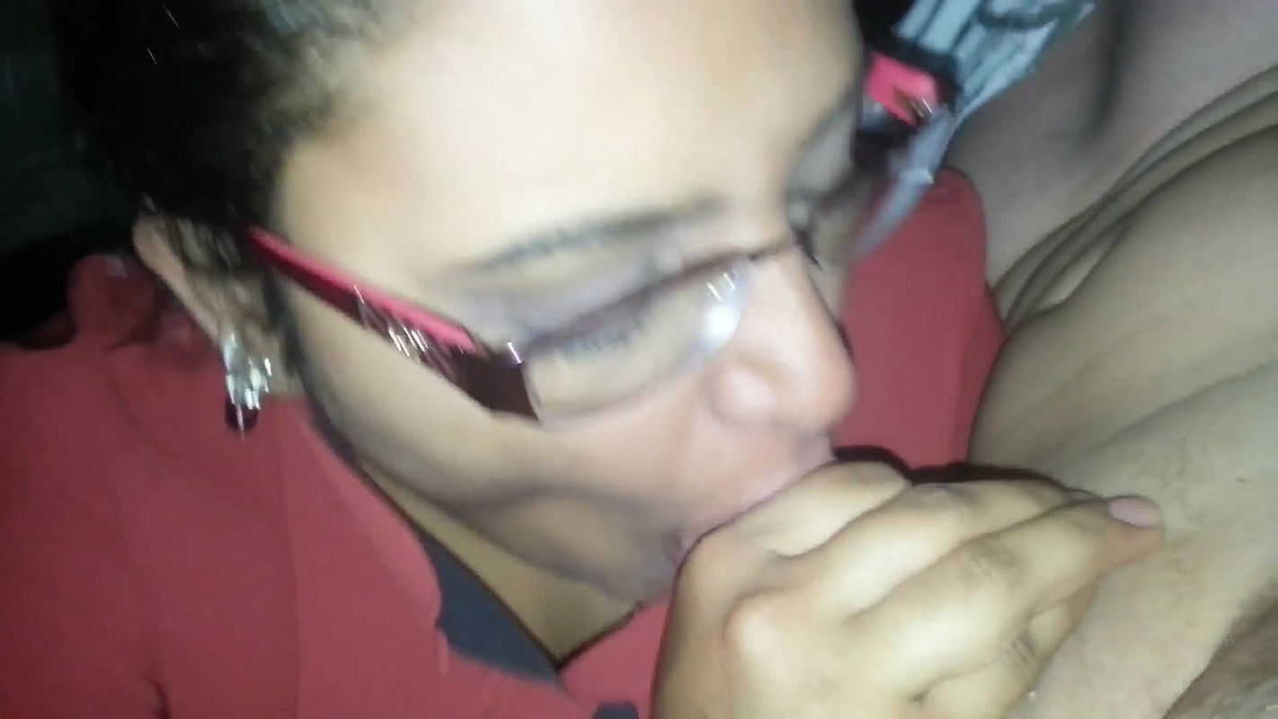 desi bitchucking in car