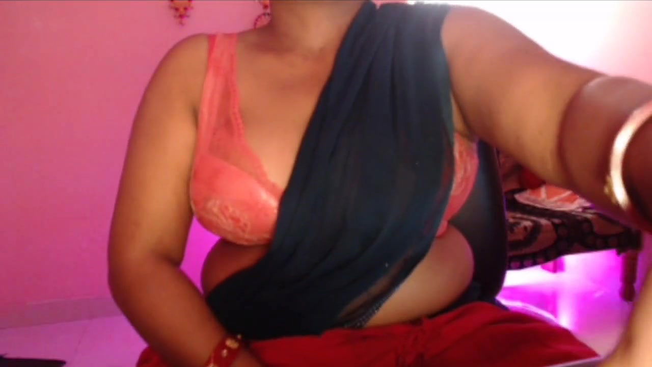 Hot Girl Is Happy Having Her Boobs and Nipples Rubbed