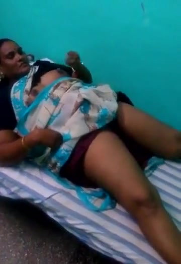 Desi Servnt wiling when wife going Out