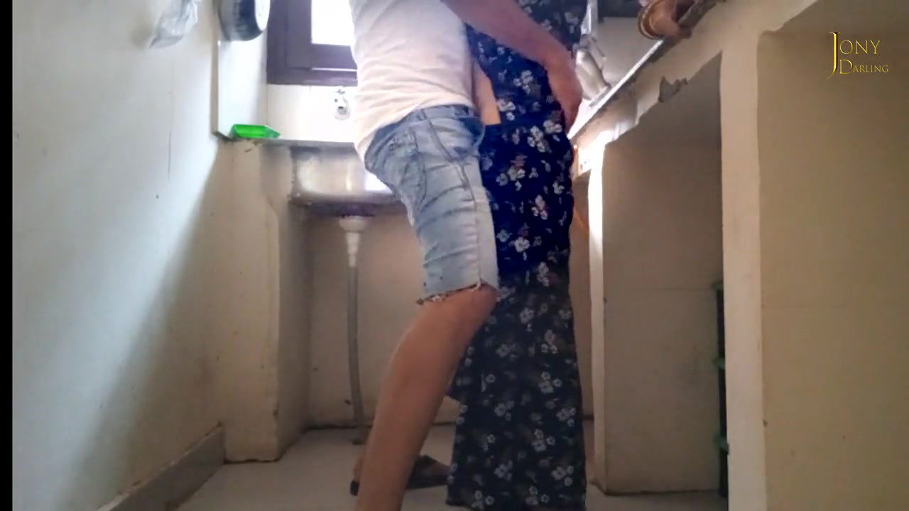 Behanchod Indian Behan Ke Sasural Mein hi Didi ko Pel Diya