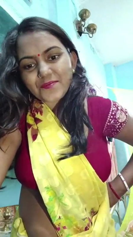 Indian bangla hot lonely aunty video with cute face