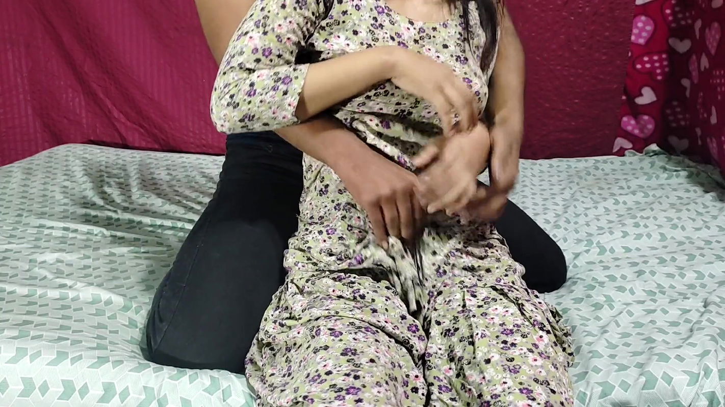 Kavita Chachi Ke Sath Kari Gandi Gandi Baate Or Fir Unko bhot Khoob Choda