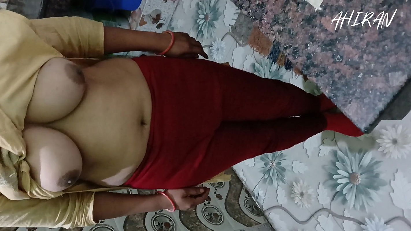 KAJAL BHABI BOOBS FOREPLAY