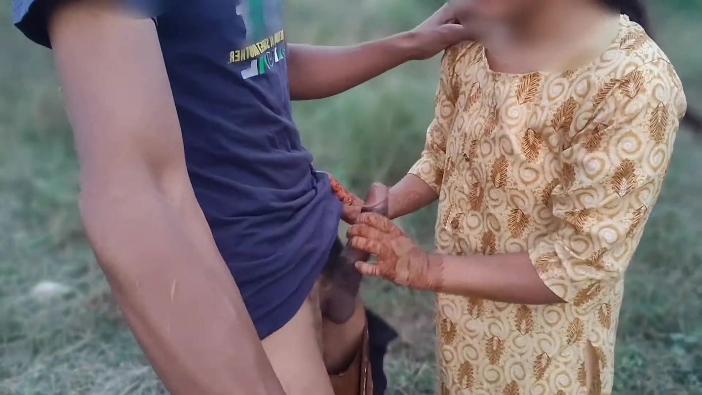 Jija sali fucking outdoor jaungal, real sali Jija fucking, sali very happy with her jiju, hindi audio outdoor HD