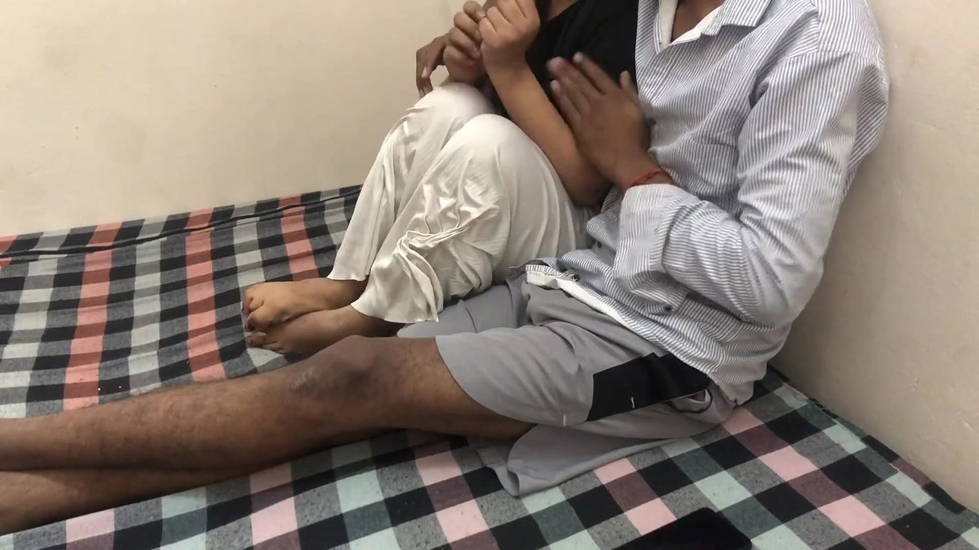 Jawan saali ko bahla phusla ke pel diya