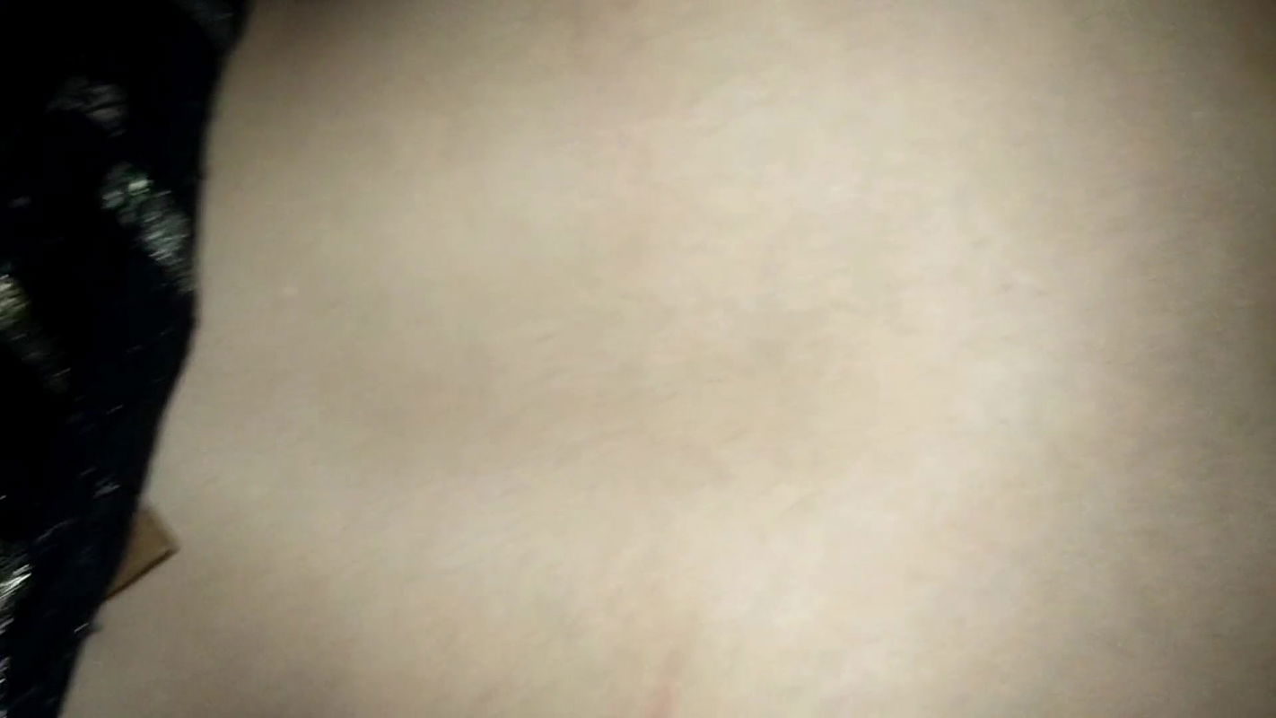 Indian porn- Sali k saath raat me bistar pe sex kiya