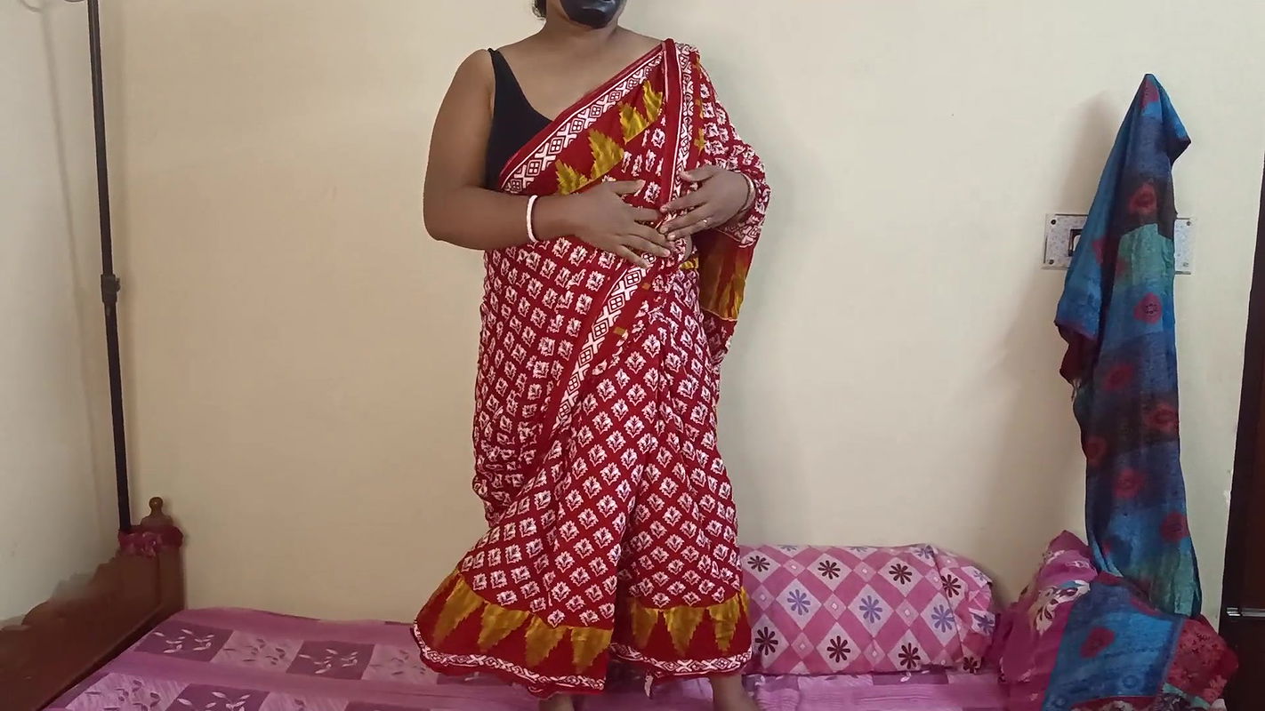 Indian Gorgeous Bhabhi Chut Khol Ke Ne Aisa Mut Diya Dil Garden Garden Ho Gaya