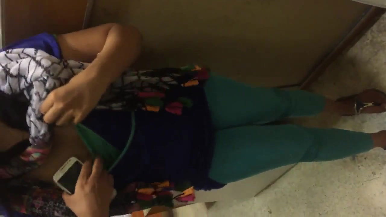 indian babe boobhow in changing room in mumbaihopping mall