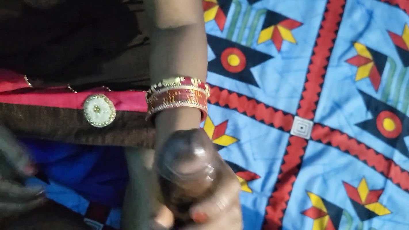 Indian desi housewife bhabhi fucked by young devar in doggy style full Hindi audio