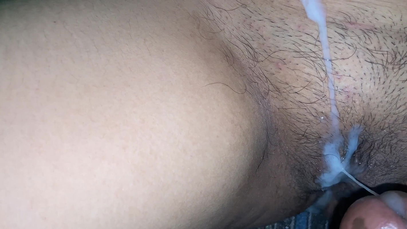 Indian Desi Bhabhi ki chudai Pussy teasing makes him cum Cumshot on tight pussy