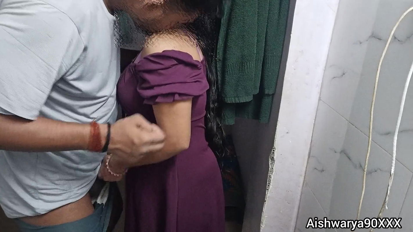 Indian Desi Bhabhi Has Secret Affair with Her Husband’s Brother When Her Husband At Work She Was Secretly Sex With Him