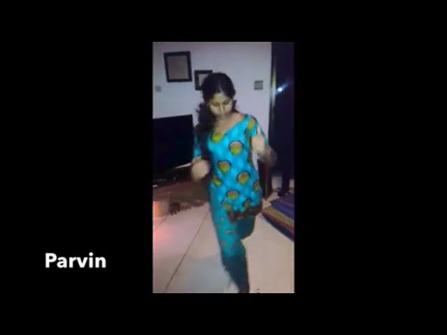 indianexy girl dancing and boobs pics