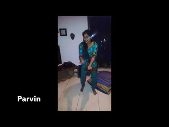 indianexy girl dancing and boobs pics