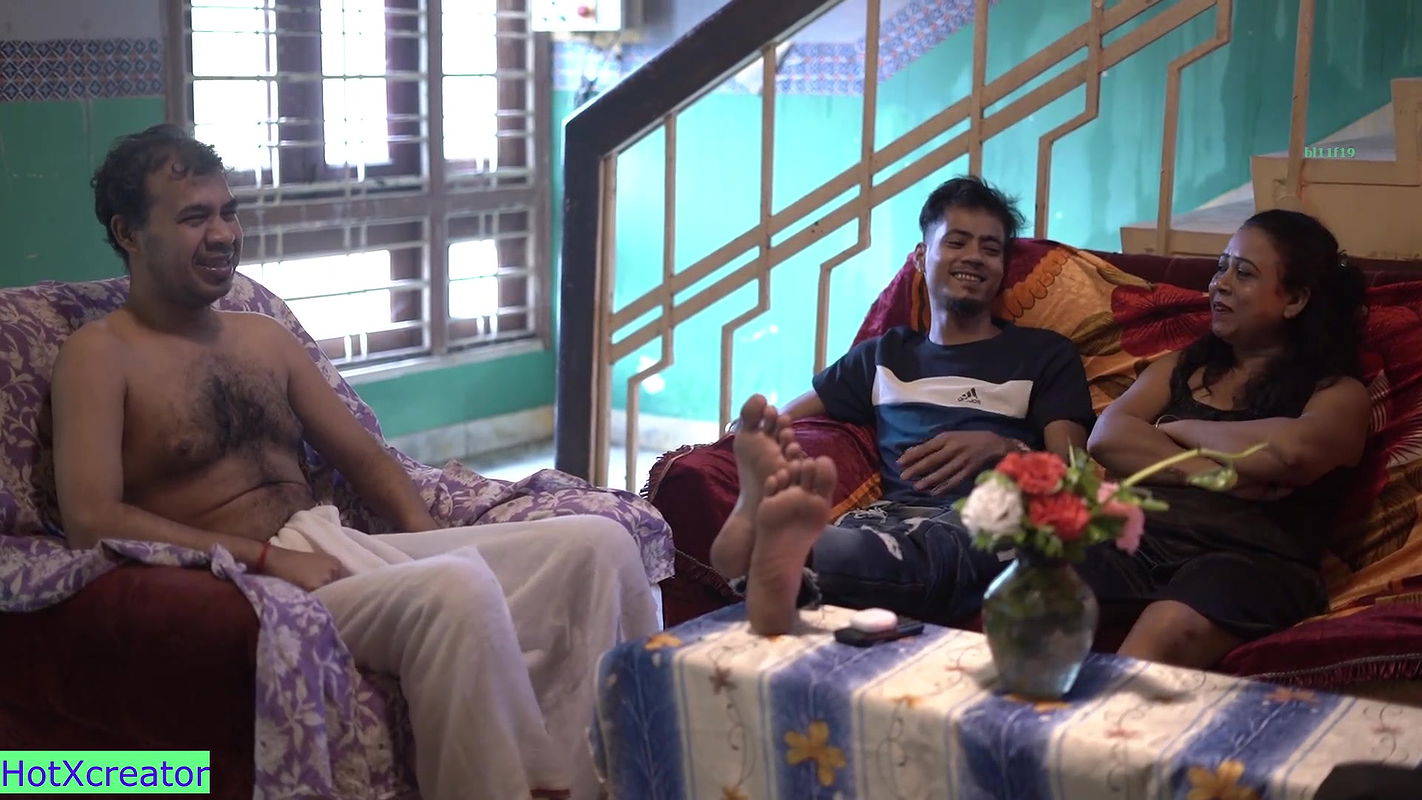 Indian Bhabhi Vs Desi Naughty Devar! Indian Gang Bang Sex